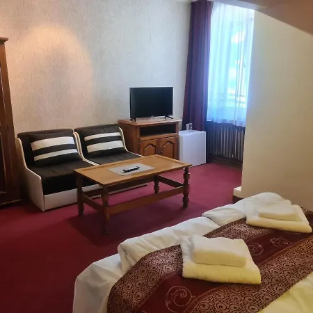 комплекс бръшлян Хотел 2*