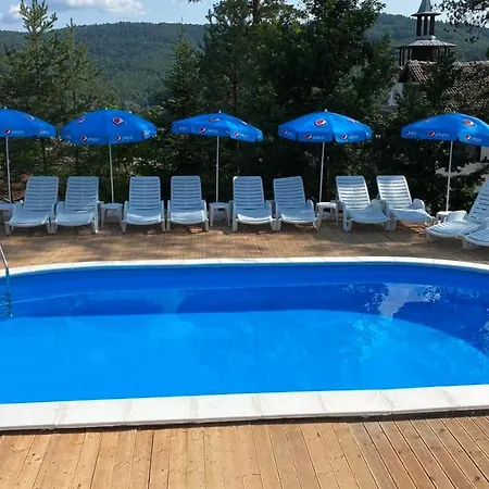Complex Brashlyan Hotel Trjawna