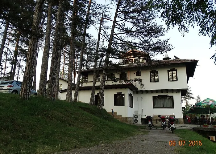 Complex Brashlyan Tryavna