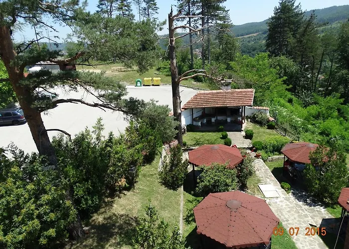 Complex Brashlyan Hotel