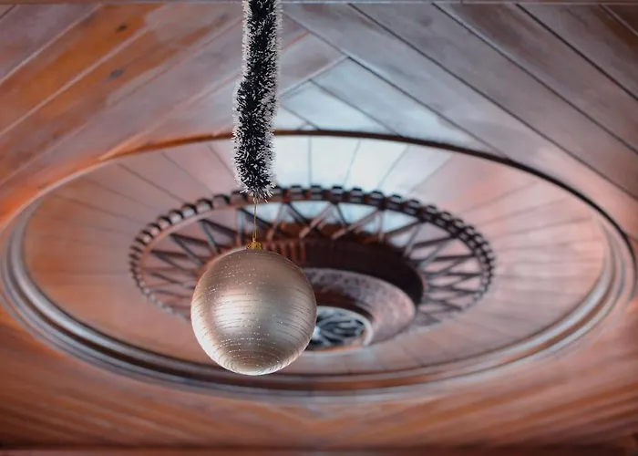 Complex Brashlyan Hotel